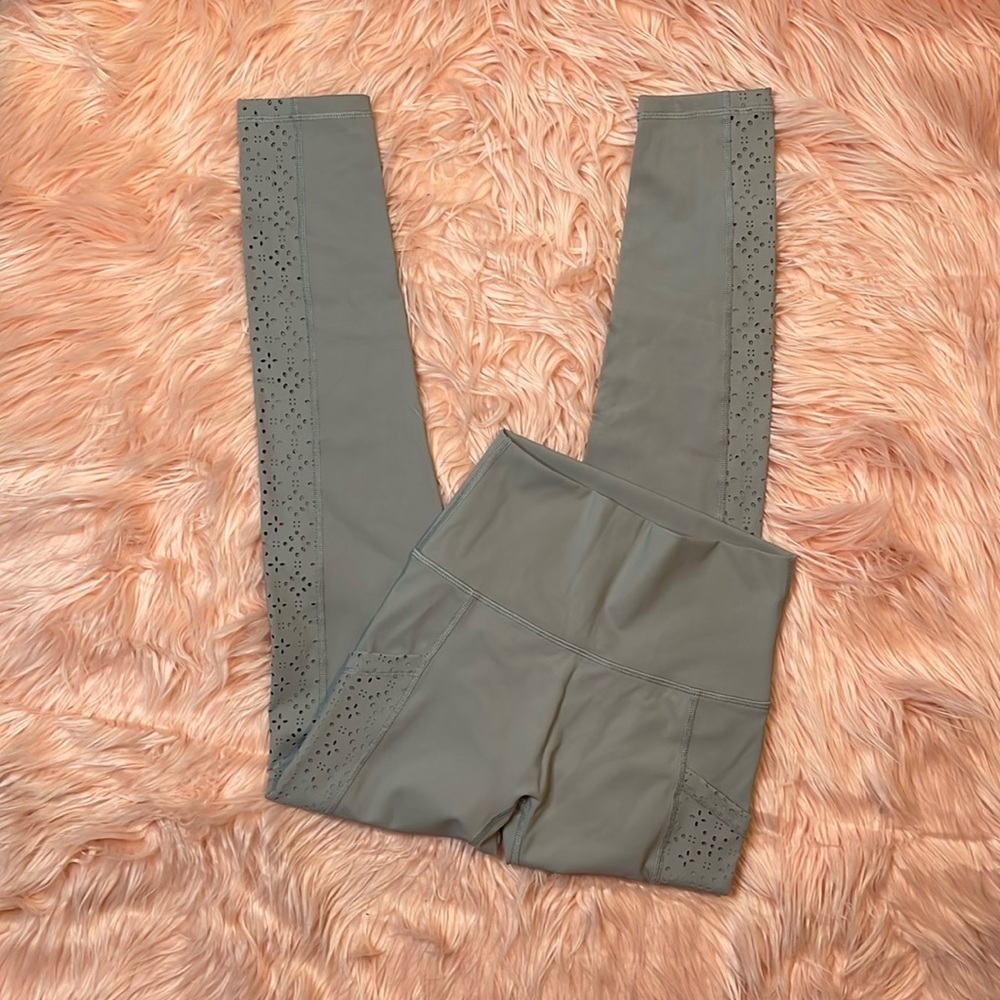 Aerie Gray Chill Play Move High Rise Full Length Small Legging